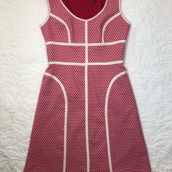 Fuschia Adrianna Papell Dress EUC - Picture 3 of 7